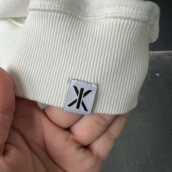 NWOT One Piece black and white Fashion misfits Crewneck long sleeve sweatshirt - Picture 6 of 12